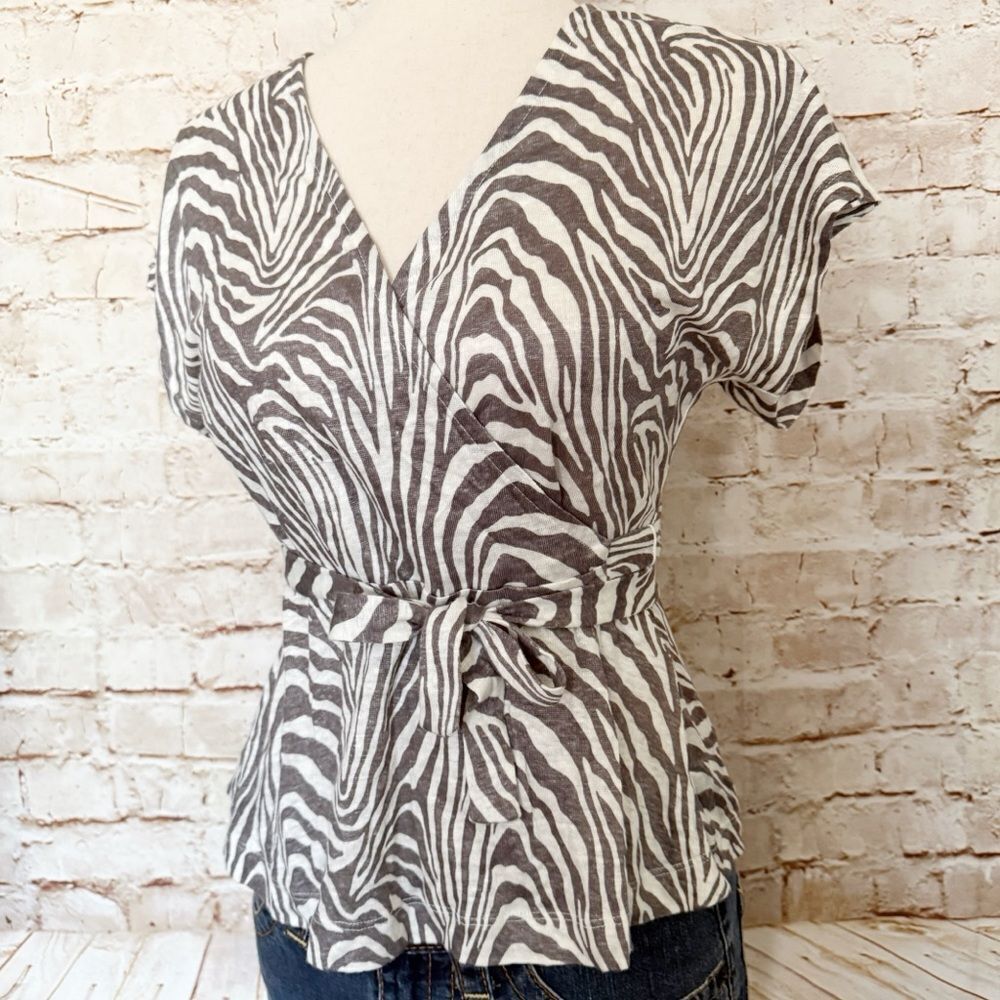 Banana Republic linen knit zebra wrap top
